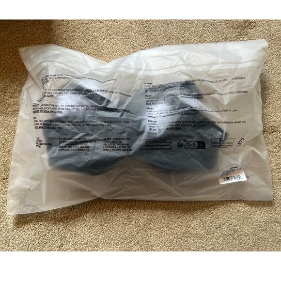 SKIMS Full Coverage Lightly Lined Bra - Picture 4 of 6